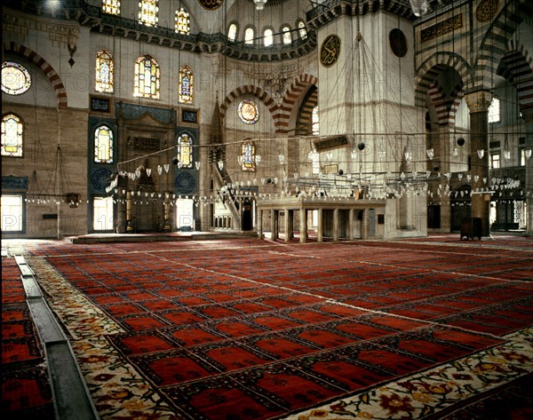 SINAN MIMAR 1489/1578
INTERIOR
ESTAMBUL, MEZQUITA SULEYMANIYE
TURQUIA

This image is not