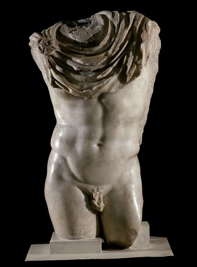 TORSO DE MELEAGRO-ARTE ROMANO
SEVILLA, MUSEO ARQUEOLOGICO
SEVILLA

This image is not