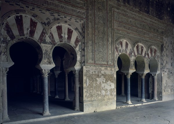 CASA REAL-SALON RICO-ARQUERIAS-S X
PROVINCIA, MEDINA AZAHARA
CORDOBA