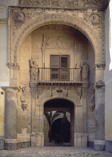 PALACIO CONDES TORRECABRERA PORTADA
ECIJA, EXTERIOR
SEVILLA

This image is not downloadable.