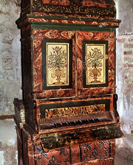 ARMONIO DE DONA JUANA LA LOCA
TORDESILLAS, INTERIOR
VALLADOLID