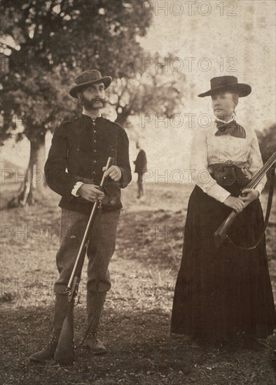 PAREJA DE CAZADORES  - S XIX
MADRID, COLECCION PARTICULAR
MADRID