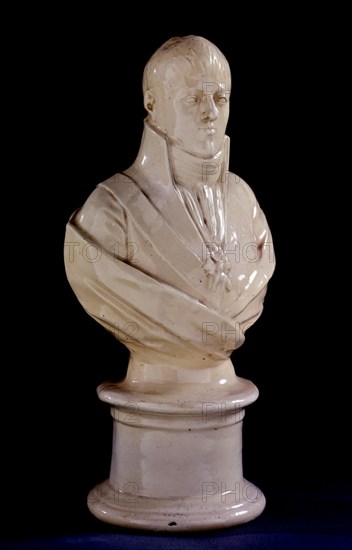 CERAMICA DE ALCORA CON LA IMAGEN DE FERNANDO VII
MADRID, COLECCION PARTICULAR
MADRID

This