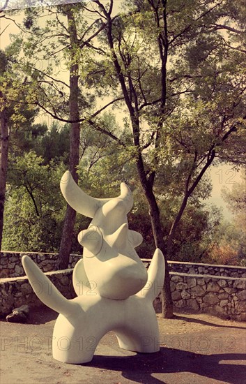 ESCULTURA S XX
SAN P VENCE, FUNDACION MAEGHT
FRANCIA

This image is not downloadable. Contact
