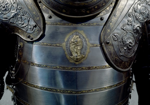 DT PECHO DE LA ARMADURA DE CARLOS V
MADRID, ARMERIA REAL
MADRID

This image is not downloadable