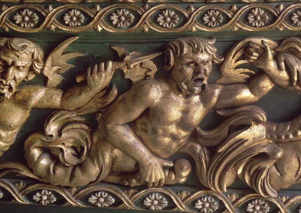 DT DEL FRISO QUE RODEA LA GONDOLA DE FELIPE V
ARANJUEZ, MUSEO FALUAS
MADRID
