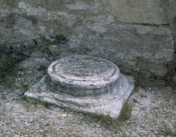 RUINAS DE RECOPOLIS- CIUDAD VISIGODA FUNDADA EN 578 POR LEOVIGILDO-BASA DE COLUMNA
ZORITA DE LOS