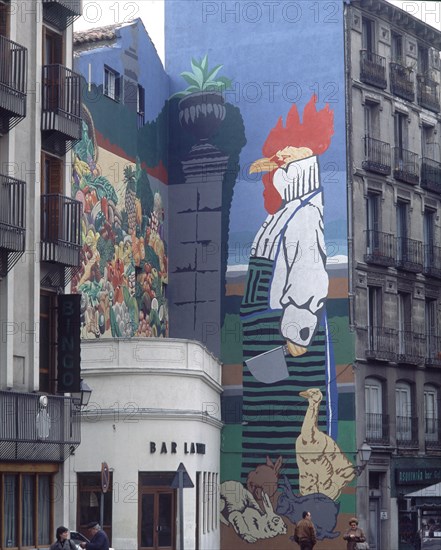PINTURA MURAL EN PUERTA CERRADA
MADRID, EXTERIOR
MADRID

This image is not downloadable.