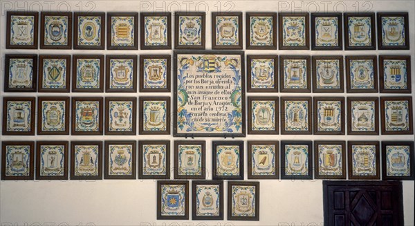 ESCUDOS CERAMICOS DE LOS PUEBLOS DE LOS BORJA
GANDIA, PALACIO DUCAL
VALENCIA

This image is not