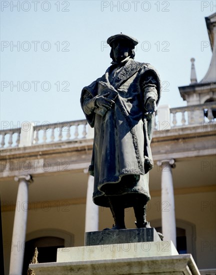 AIXA
LUIS VIVES - MONUMENTO
VALENCIA, UNIVERSIDAD
VALENCIA