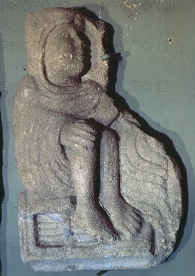 MAESTRO MATEO
MUS ARQUEOLOGICO-HOMBRE CALENTANDOSE
SANTIAGO DE COMPOSTELA, CATEDRAL
CORUÑA