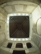 MOHEB ISAAC
CUBIERTA DE MADERA-DECORACION DE YESERIAS- S XIV-OJO DE PEZ - AÑO 1315- ARQUITECTURA