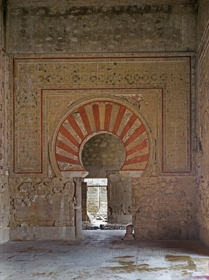CASA REAL-SALON RICO-PUERTA ACCEPSO A LOS BAÑOS
PROVINCIA, MEDINA AZAHARA
CORDOBA