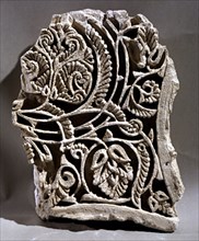 FRAGMENTO-ARCO CON DECORAC VEGETAL-S XI-PROC ALCAZABA DE BALAGUER(LERIDA
BALAGUER, MUSEO