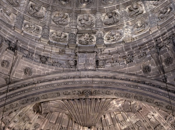 PESQUERA
CAPILLA REAL-BOVEDA-RELIEVE DE REYES DE JUDA
SEVILLA, CATEDRAL
SEVILLA