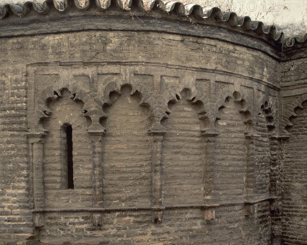 EXT- VISTA DE LOS ABSIDES-S XIV- ARQUITECTURA GOTICO MUDEJAR-
SEVILLA, IGLESIA DE SANTA