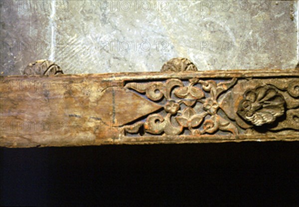 PALACIO COMARES-VIGAS DE MADERA DE LA FACHADA
GRANADA, MUSEO HISPANO-MUSULMAN
GRANADA

This