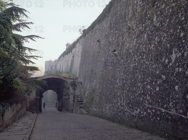 PORTAL DE FRANCIA-DESDE EL INTERIOR-MURALLA
PAMPLONA, EXTERIOR
NAVARRA

This image is not