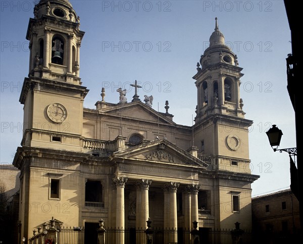 RODRIGUEZ VENTURA 1717/1785
EXTERIOR-FACHADA  NEOCLASICA DE 1783
PAMPLONA, CATEDRAL
NAVARRA