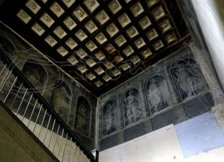 RELLANO DE LA ESCALERA-DET MUJERES FUERTES
TUDELA, PALACIO SAN ADRIAN
NAVARRA

This image is