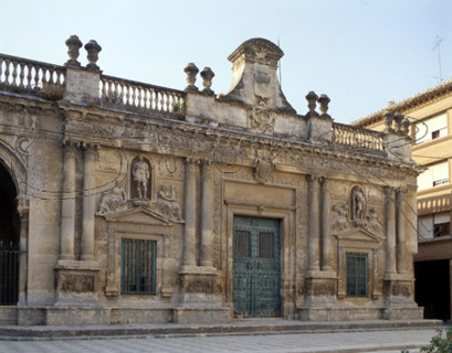 FACHADA DEL ANTIGUO CABILDO-HOY MUS ARQUEOLOGICO MUN Y BIBLIOTECA-RENACENTISTA.
JEREZ DE LA
