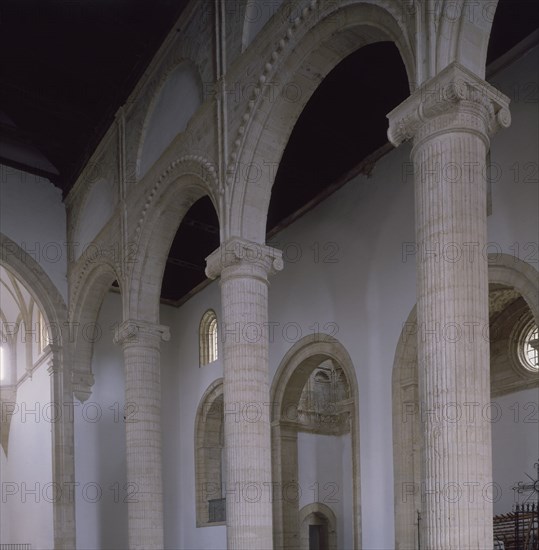 INTERIOR DE LA NAVE CENTRAL
ANTEQUERA, COLEGIATA STA MARIA
MALAGA

This image is not
