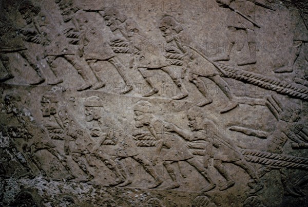 RELIEVE-PRISIONERO TRABAJANDO EN CONSTRUCCION
LONDRES, BRITISH MUSEUM
INGLATERRA

This image is