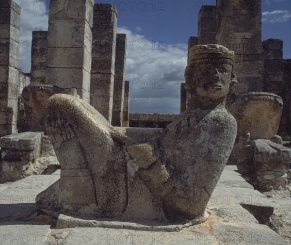 ESCULTURA DE CHAC-MOOL-TOLTECA
CHICHEN ITZA, TEMPLO DE LOS GUERREROS
MEXICO