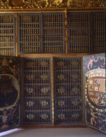 PUERTAS DE LAS ESTANTERIAS DE INCUNABLES Y RAROS-1614
SALAMANCA, UNIVERSIDAD