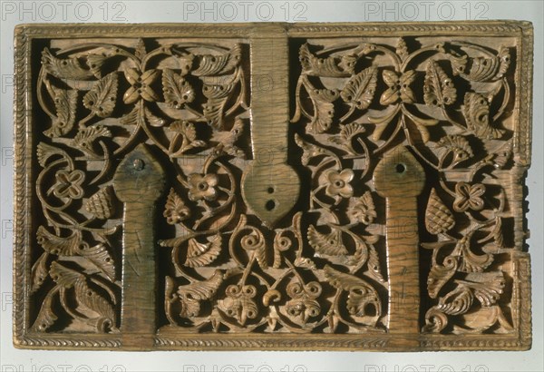 HALAF
ARQUETA DE FITERO-TAPA-966 DC-HISPANO-MUSULMAN
PAMPLONA, MUSEO DE NAVARRA
NAVARRA

This