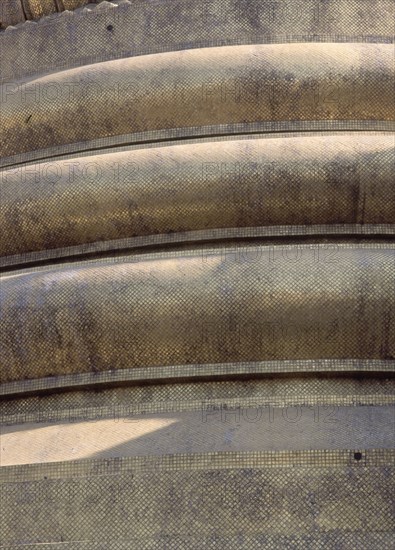 TEMPLO PRSART PHRA DEBIDORN-BASE CIRCULAR DE TORRE ACAMPANADA:CHEDI
BANGKOK, RECINTO PALACIO