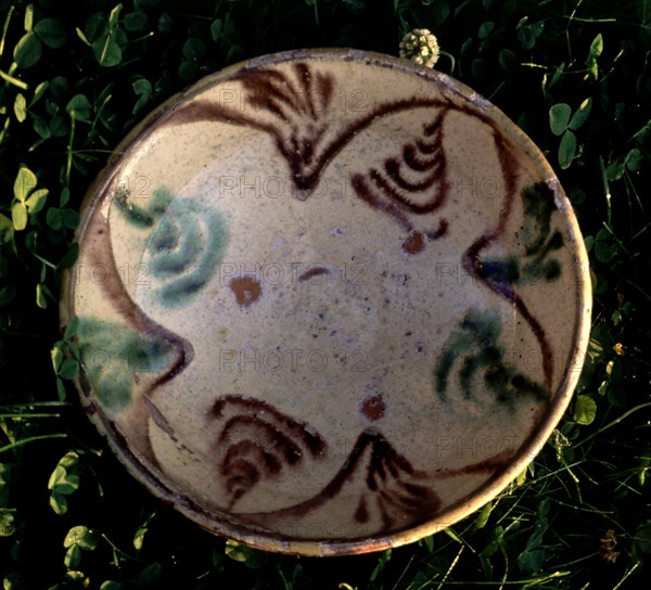 PLATO O CUENCO DECORADA EN VERDE Y MARRON-VIDRIADO-ARTE POPULAR S XX
ALBOX, COLECCION