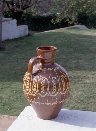 CANTARO VIDRIADO CON DECORACION VEGETAL-S XX ARTE POPULAR
ALBA TORMES, COLECCION