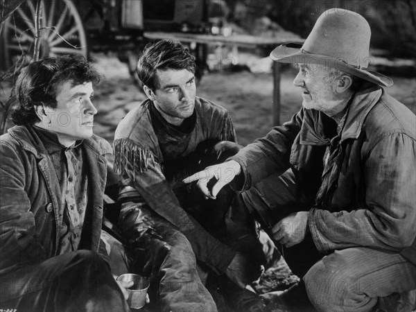 ESCENA"RIO ROJO"POR MONTGOMERY CLIFF Y WALTER BRENNAN(EEUU) C.B.FILMS

This image is not