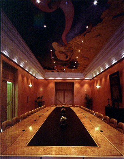 GRASES RIERA JOSE 1850-1919
INTERIOR-SALON DE REUNIONES CON FRESCO EN EL TECHO 1902/3
MADRID,