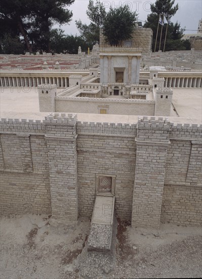 MURALLA CON PUERTA DE ACCESO Y TEMPLO DE HERODES
JERUSALEN, MAQUETA DE JERUSALEN
ISRAEL

This