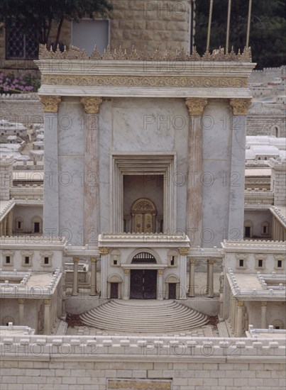 TEMPLO DE HERODES-PRIMER PATIO LLAMADO DE LAS MUJERES-RECONSTRUCCION ENTRE 25 AL 13 AC
JERUSALEN,