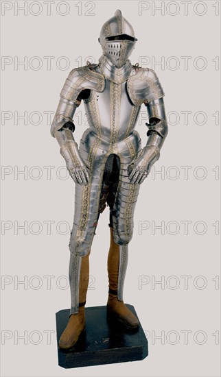 GROSSCHEDEL WOLFGANG
ARMADURA DEL PRINCIPE DON CARLOS-LANDSHUT HACIA1558-ACERO,ORO Y
