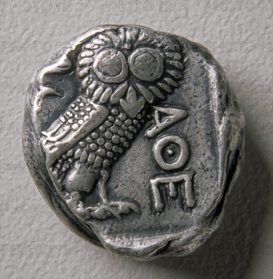MONEDA-TETRADRACMA R(24.429)ATENAS-REVERSO-21,04 MM-BUHO(ESCUDO DE ATENAS)
MADRID, CASA DE LA