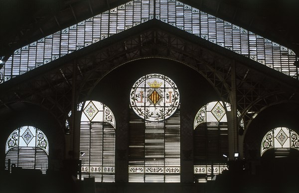 INTERIOR-VIDRIERAS DE LA FACHADA PRINCIPAL
VALENCIA, MERCADO CENTRAL
VALENCIA

This image is