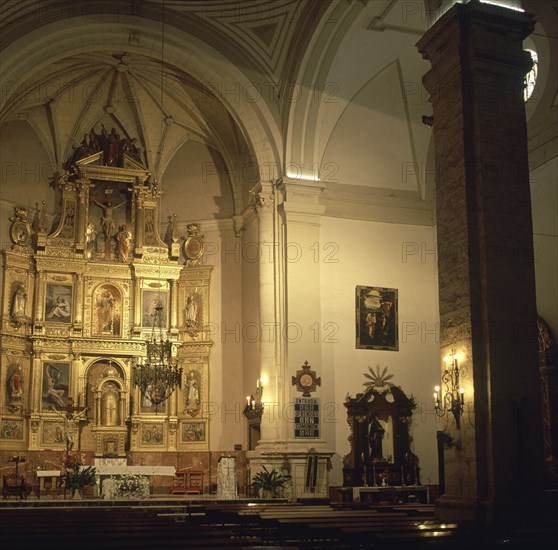 INTERIOR-CRUCERO-ALTAR MAYOR DE FRENTE
TORREDELCAM, IGLESIA PARROQUIAL
JAEN

This image is not