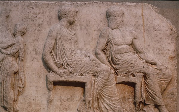 FIDIAS 490/430 AC
FRISO DEL PARTENON- PROCESION DE LAS PANATENEAS- DETALLE DE LA ASAMBLEA DE