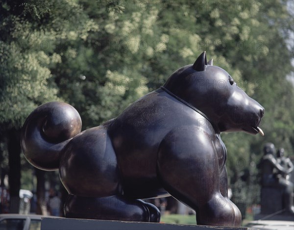 BOTERO FERNANDO 1932
PERRO - VISTA LATERAL
MADRID, EXPOSICION BOTERO
MADRID

This image is not