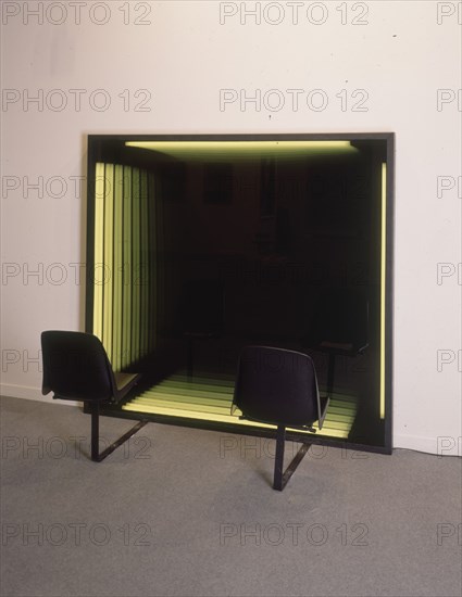 MORA PEDRO 1961-
SIMULTANEOUS ROOMS
MADRID, GALERIA SOLEDAD LORENZO
MADRID

This image is not