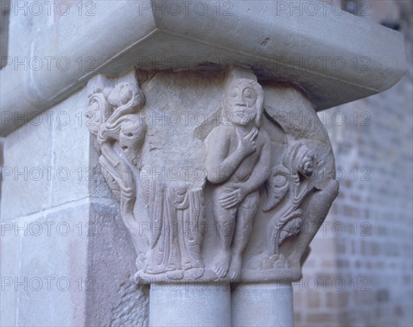 ADAN- EXPULSION DEL PARAISO - CAPITEL DEL CLAUSTRO ROMANICO - S XII
BOTAYA, MONANSTERIO DE SAN
