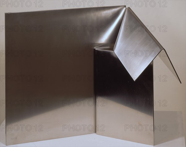 PALAZUELO PABLO 1916-
(SIN TITULO) - 2000 - ACERO INOX
MADRID, GALERIA SOLEDAD