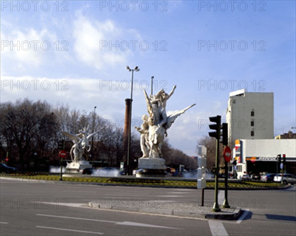 QUEROL SUBIRATS AGUSTIN 1860/1909
FUENTES REALIZADAS CON LAS ESCULTURAS QUE REMATABAN EL