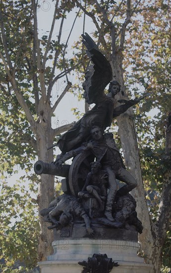 MARINAS ANICETO 1866/1953
MONUMENTO CONMEMORATIVO "AL PUEBLO DEL DOS DE MAYO DE 1808"
MADRID,