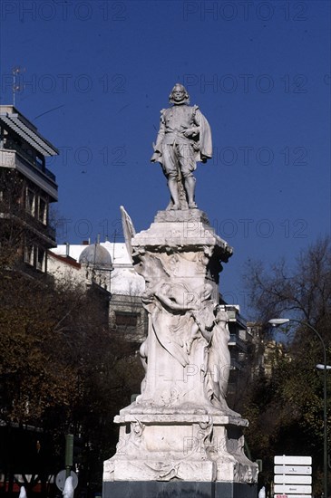 QUEROL SUBIRATS AGUSTIN 1860/1909
MONUMENTO A QUEVEDO - 1902 - ACTUALMENTE SITUADO EN LA PLAZA QUE
