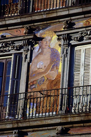 FRANCO CARLOS
CASA DE LA PANADERIA TRAS LA REFORMA - FRESCOS MITOLOGICOS REALIZADOS ENTRE 1988 Y